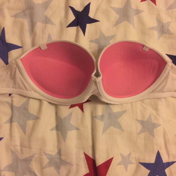 Pink VS Strapless everyday push-up bra - Picture 2 of 3